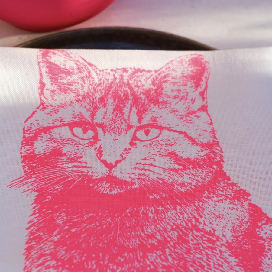 Geschirrtuch Wildkatze Neonpink FROHSTOFF – Bild 3