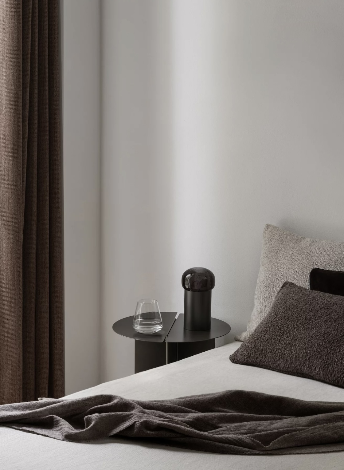 Mobile Leuchte Iris BLOMUS – Bild 4